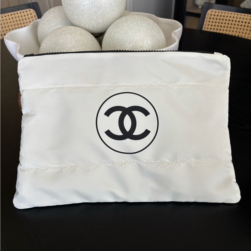 CHANEL White and Black Logo Cosmetic Pouch